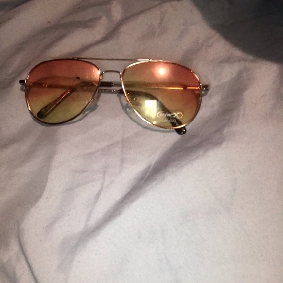 3 cute shades for $15,  total for all 3 is $15, $5 for 1 pair - Picture 4 of 4